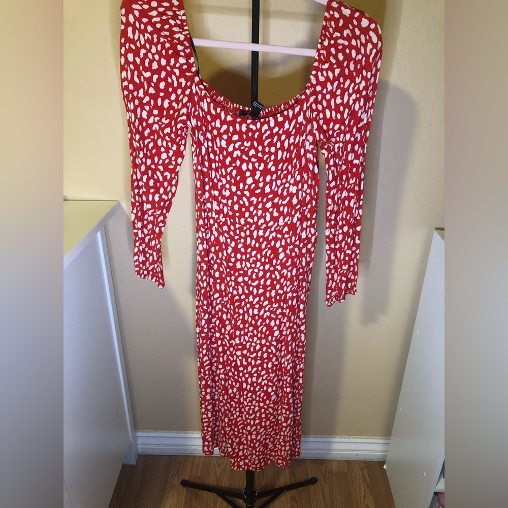 Forever 21 Cheetah Print Midi Dress